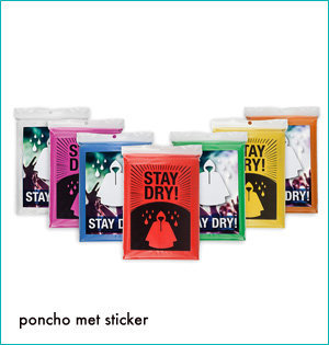 poncho bedrukken - voorbeeld: poncho met sticker